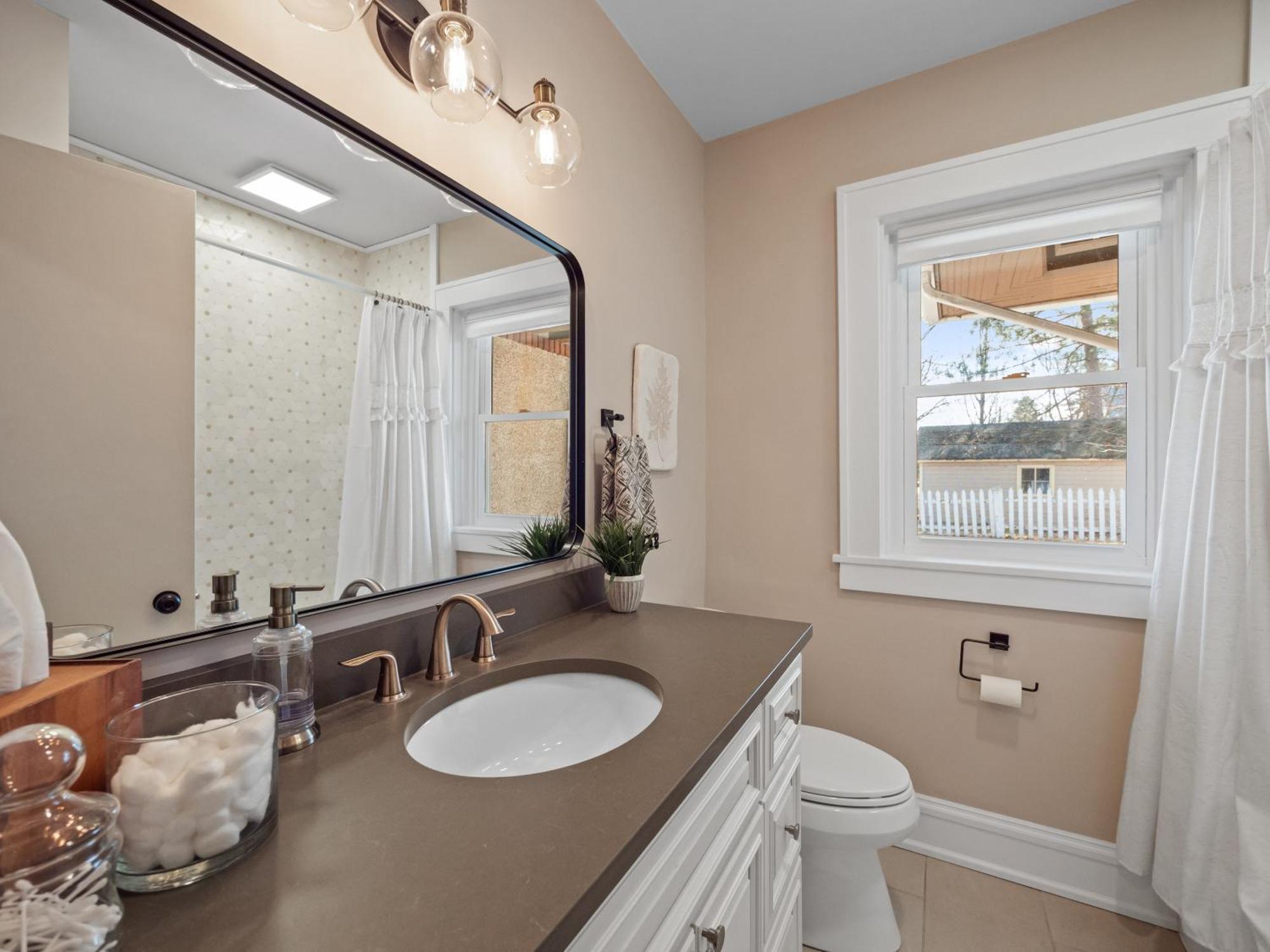 Spanish Charm 4Bed/3Bath Waupaca Bagian luar foto